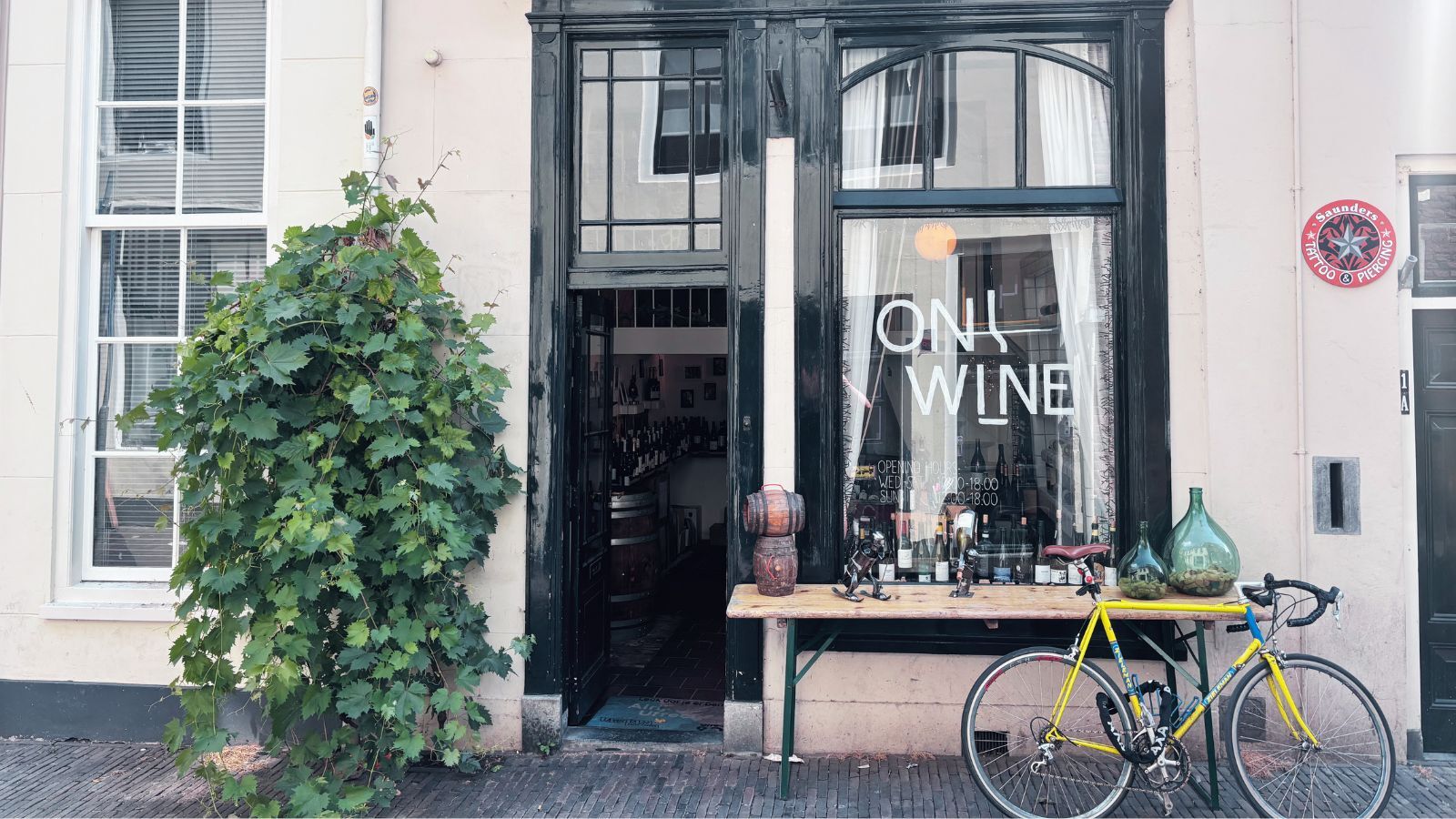 ONWINE wine shop Utrecht, Kintgenshaven 1